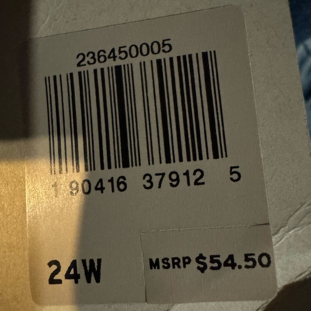 Women’s plus size Levi’s boyfriend jeans.